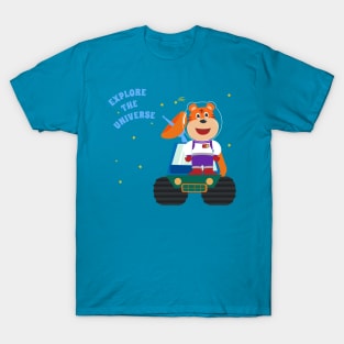 Cute tiger astronaut T-Shirt